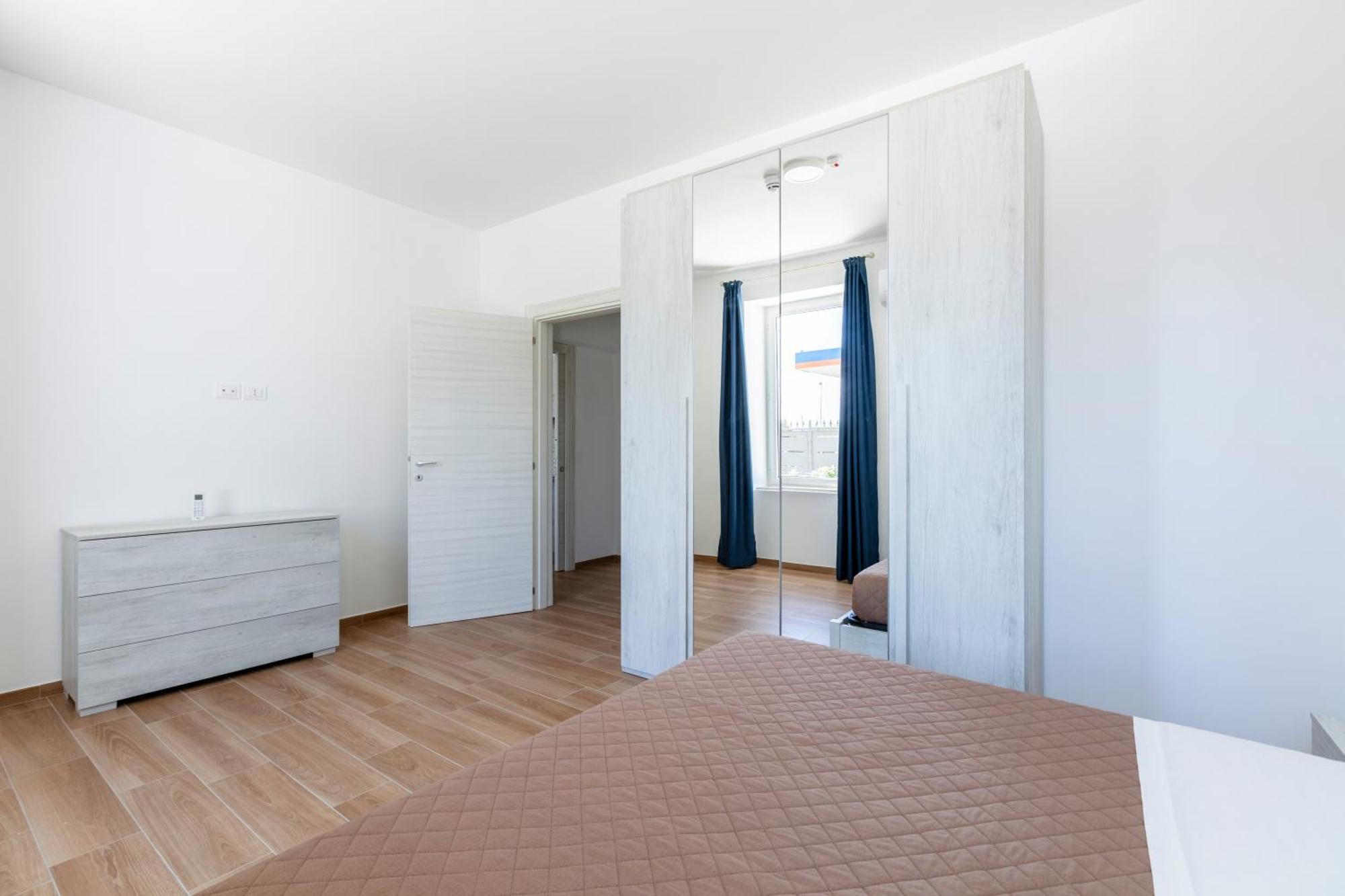 Residence ตอร์วายานีกา ภายนอก รูปภาพ