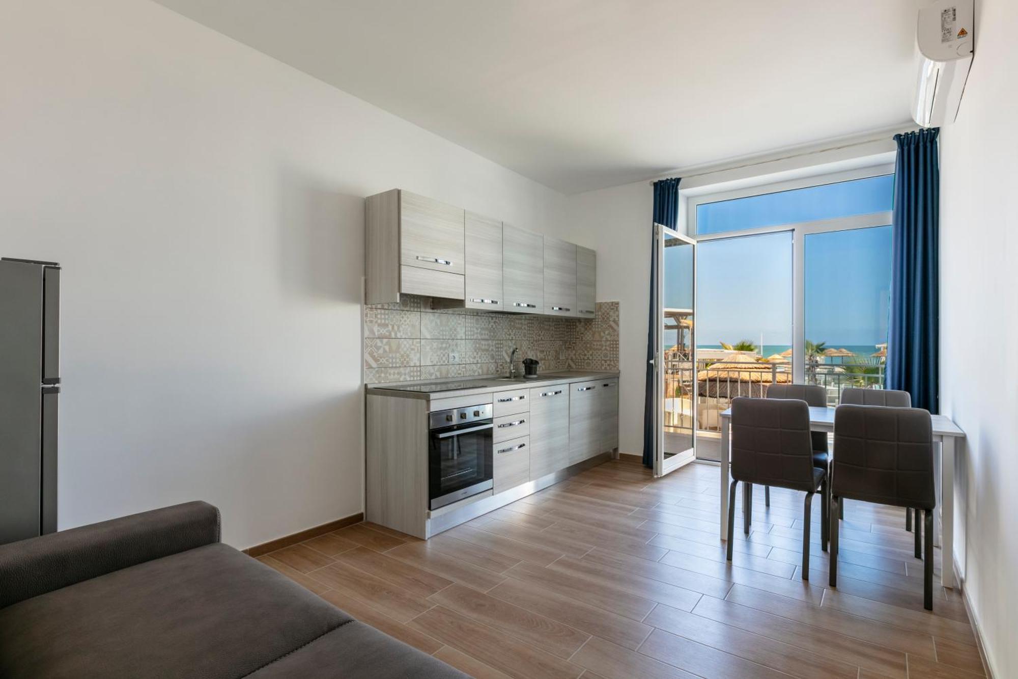 Residence ตอร์วายานีกา ภายนอก รูปภาพ