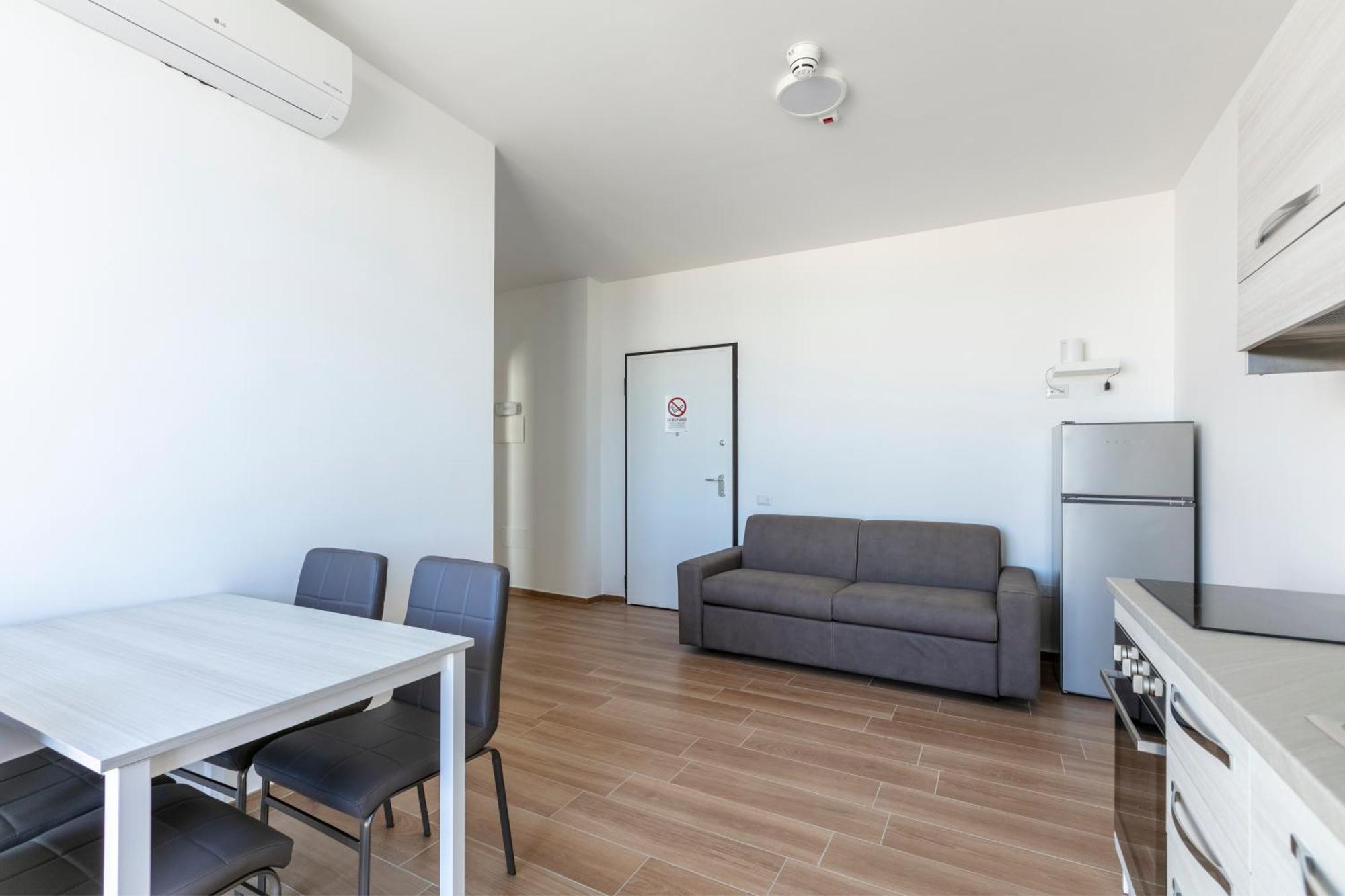 Residence ตอร์วายานีกา ภายนอก รูปภาพ